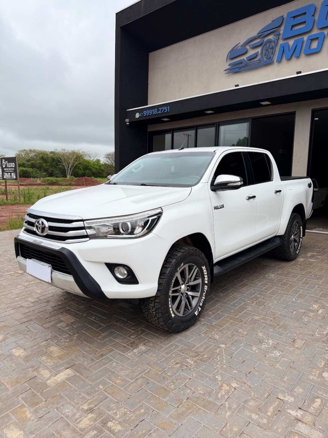 Toyota Hilux SRX 4x4 diesel